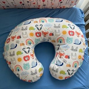Boppy Original Nursing Pillow with Pillow Cover